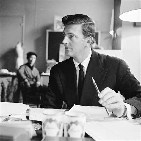 givenchy was he gay|French Designer Hubert de Givenchy Dies at 91 .